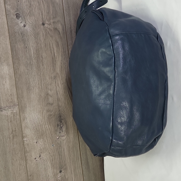 The Sak Collection Blue Leather Large Tote Crossbody Shoulder Bag - Picture 4 of 8